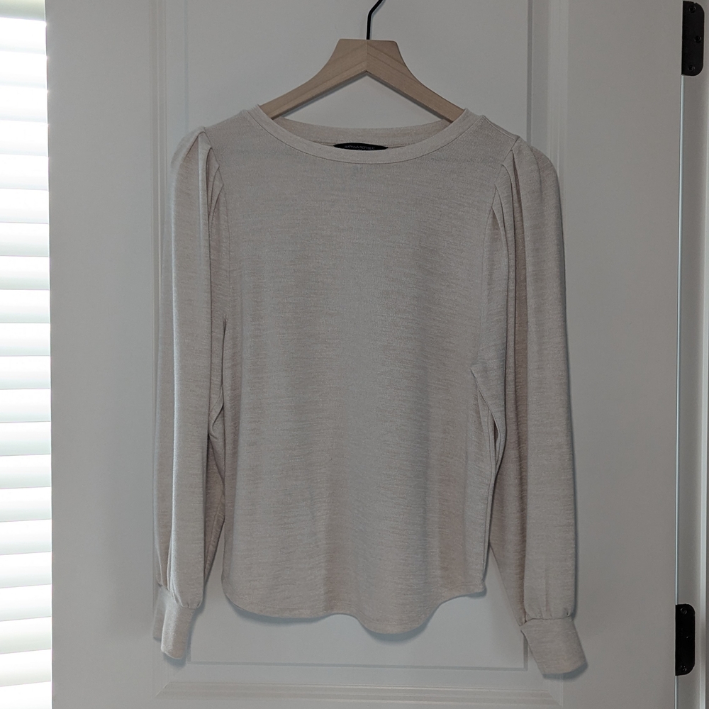 Banana Republic Cream Long Sleeve Top